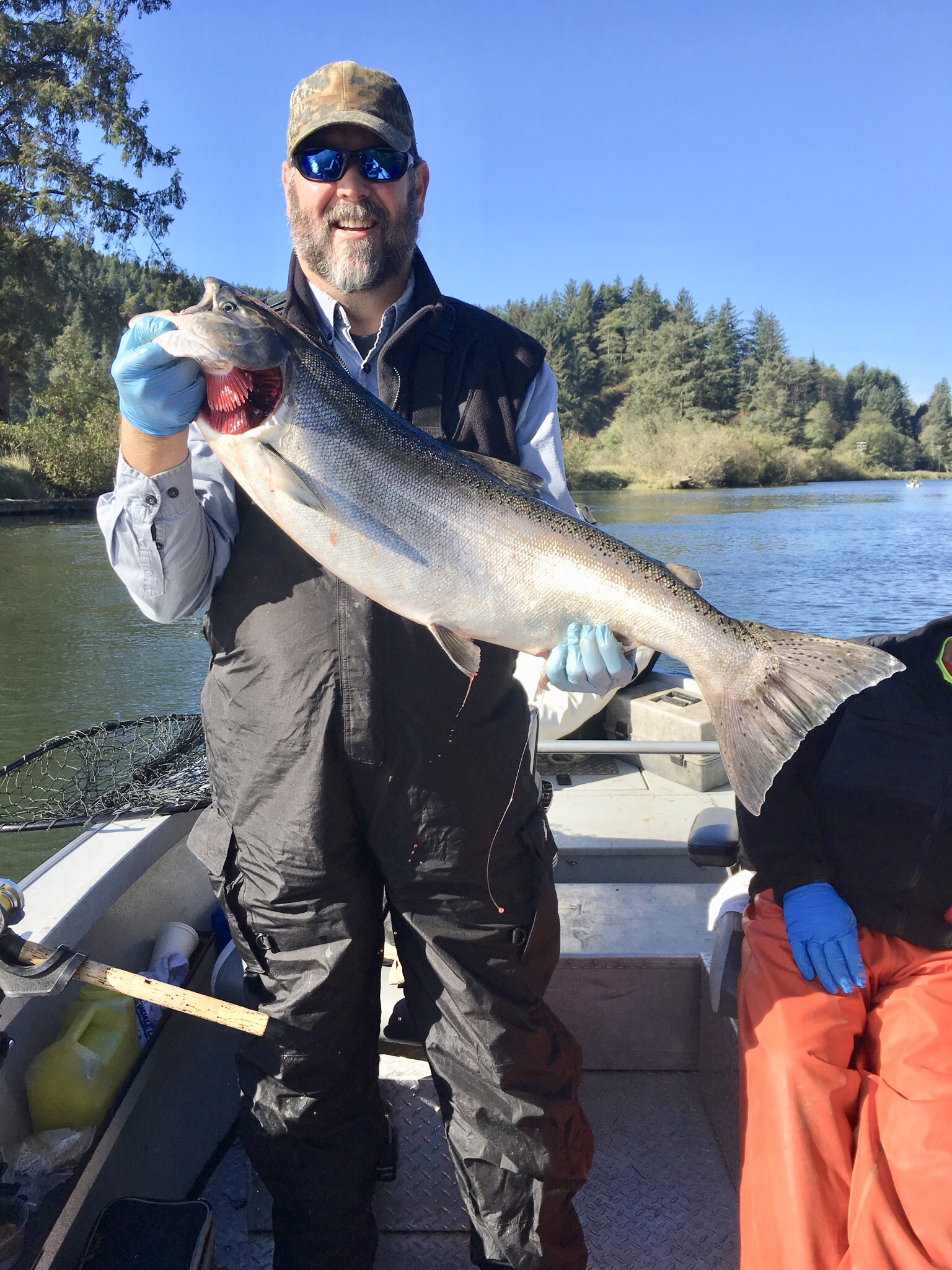 Eric Foley with Chinook on Nestucca River.
